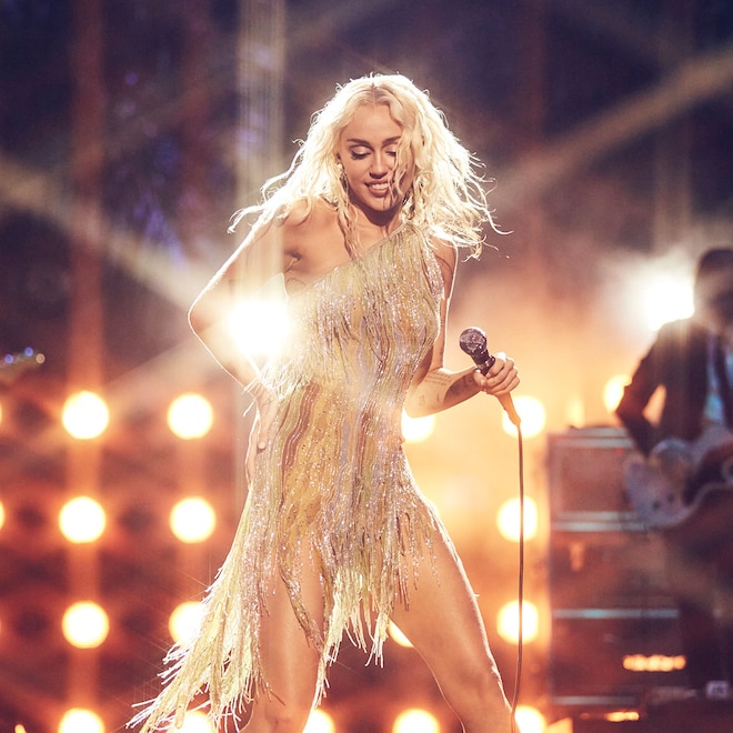 See Miley Cyrus' Best Fashion Moments From Her New Year's Eve Special See Miley Cyrus' Best Fashion Moments From Her New Year's Eve Special